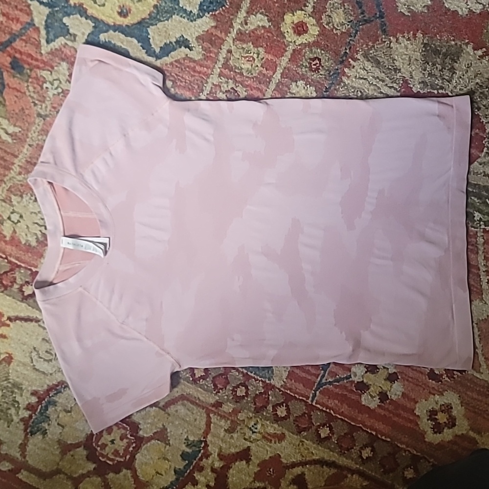 Athleta Workout shirt